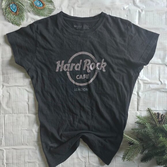 Title: womens vintage y2k black t shirt from hard rock cafe - Picture 1 of 4